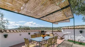Gorgeous Home In La Cardenchosa With Wifi - Image 2