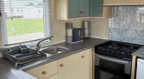 Cabin Sleeps 8 with Indoor Pool - Image 3