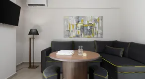 Meteoron Suites - Image 5