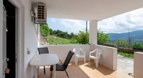 Traditional Cottage - Image 4
