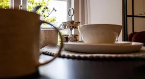 Apple Tree Bed and Breakfast - Image 5