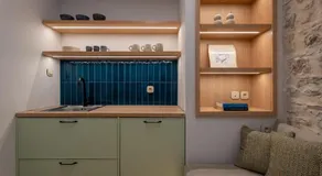 Nest in the City Studio Home to Home MGMT - Image 5