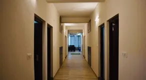 La Monal Hotel - Image 5