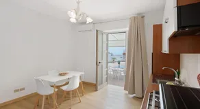 Villa avec piscine, terrasse et internet haut débit | Vue montagne - Image 3