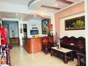 Phuc Hung Hotel - Image 2