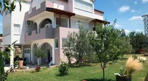 Delightful Apartment in Radovin with Garden - Image 5