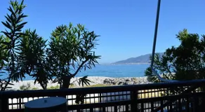 Melenia's Sea Front House - Image 5