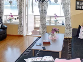 4 stjernet sommerhus i Selje - Image 2