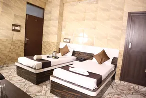 HOTEL P R Palace - Image 4