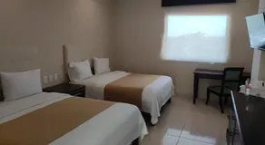 Hotel Del Viajero - Image 4