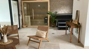Domaine du lion rouge Piscine et Spa - Image 3