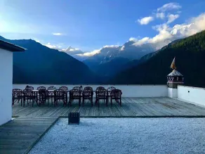Hotel Blanche Yading - Image 3