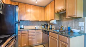 Bay View, Best Area, No Stairs, WD, 2 Baths, 2 Bedrooms, Balcony, View, 925sf - Image 5
