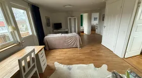 Lägenhet 2 sovrum med vardagsrum och kök i villa med gemensam ingång - Image 2