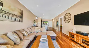Marina Canals Apartment - Image 2
