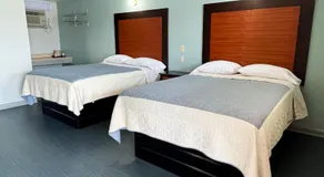 Regency Inn Bald Knob - Image 3