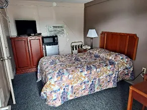 Altamont Motel - Image 2