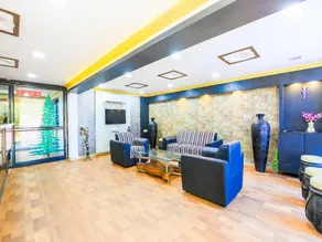 OYO 23156 Hotel Glory Shine - Image 2