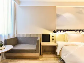 Atour Hotel Capital Airport Beijing - Image 3
