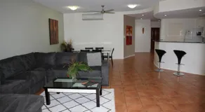 Darwin Deluxe Apartments - Image 5