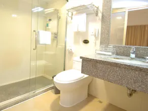 Overseas Chinese Friendship Hotel - Image 5