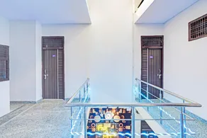 Hotel O Four Square Guest House - Image 5