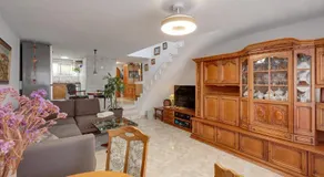 Lovely House in Las Americas - Image 2