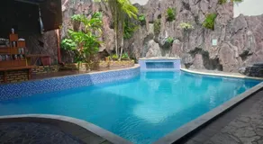 Sentosa Lodge - Image 5