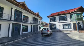 Hotel Riverwood Kokernag - Image 4