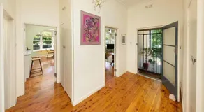 The Captain's Manor - Great location! - Image 5