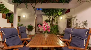 Traditional House - Image 4