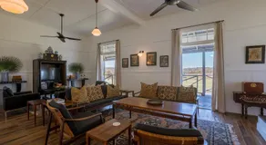 Corunna Station Country House - Image 2