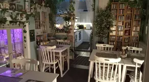Marjune Guest House - Image 3