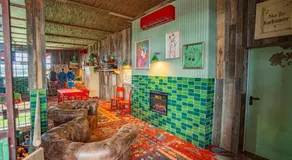 Die Karls Bande - Das Hotel - Image 4