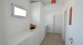 51.b - Image 3