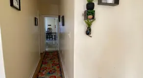 Vibrant home all to yourself - Image 5