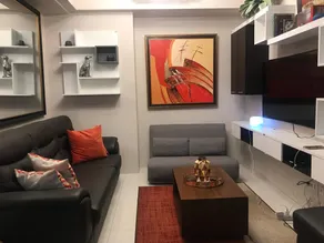BGC One Uptown Premium 2BR Suite with Balcony near Supermarket, Malls and Restaurants - Image 2