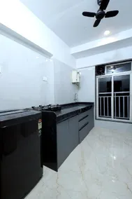 Work, Meet, Stay – 2BHK Perfect for Business Trips - Image 5