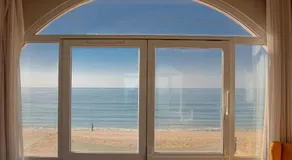 Golden Beach Guest House & Rooftop Bar - Image 5
