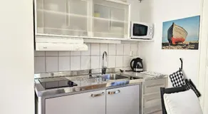 Charming cottage by the sea in Ellos SE09184 - Image 5