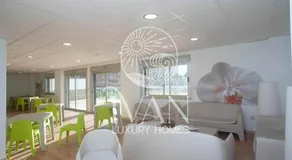 Casa Alex Ivan Luxury Homes 7ªPlta Norte 1ªLinea - Image 4