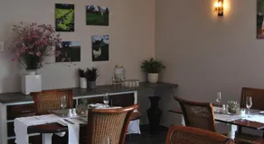 Hamilton Urban Farm Guest House - Image 4