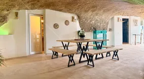 Cueva Thalia - luxury cave with heated indoor pool and garden - Image 4