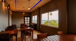 Cocos Polhena - Image 4