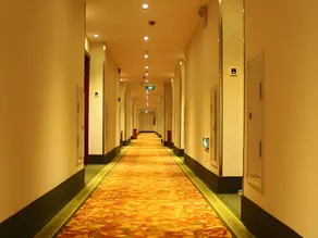 GreenTree Inn HeBei QinHuangDao ChangLi County MinSheng Road Walking Street Express Hotel - Image 4
