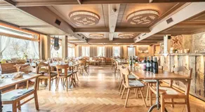 Hotel Kaiserstuhl - Image 2