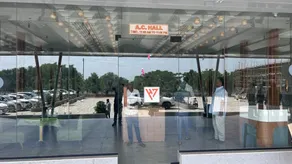 Hotel Valley - Image 5