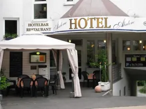 Hotel Abalone - Image 5