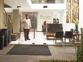 Prestigio Hotel Apartments - Image 4