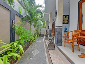 OYO 91326 Two Mades Guest House - Image 4